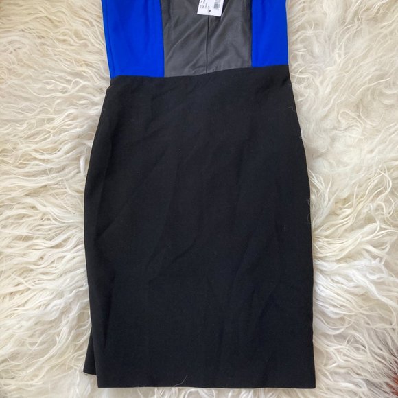 MASON V-Neck Mini Dress - Picture 2 of 10